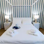 Le Residenze Del Capitano Πανσιόν 4*