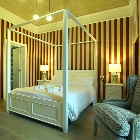 Le Residenze Del Capitano Πανσιόν Μπάρι