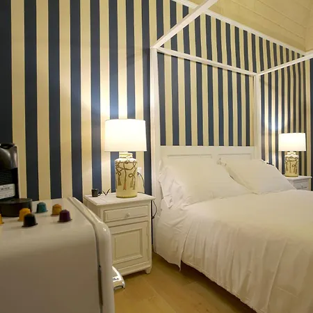 Le Residenze Del Capitano Pensión 4*