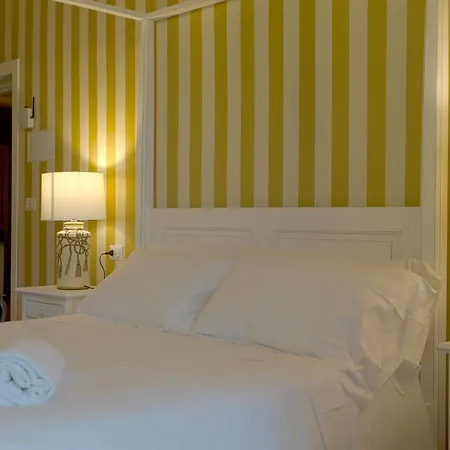 Le Residenze Del Capitano Πανσιόν Μπάρι