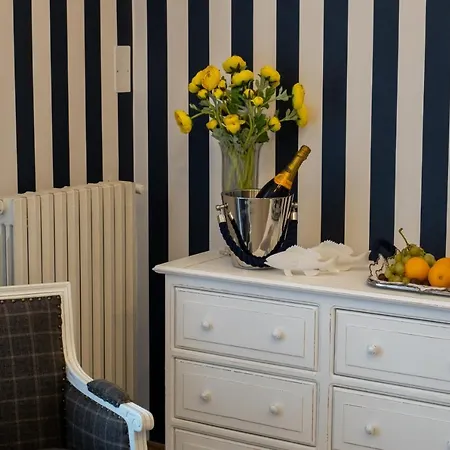 Гостевой дом Le Residenze Del Capitano 4*